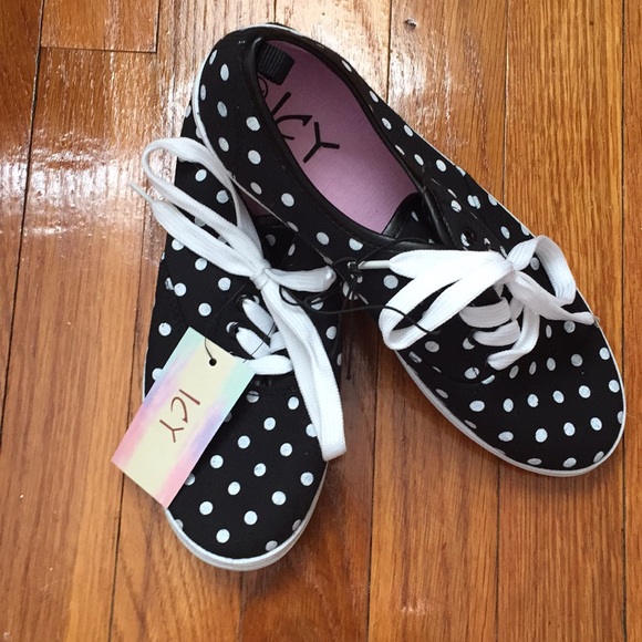 NWT Black and white sneakers - Picture 2 of 3